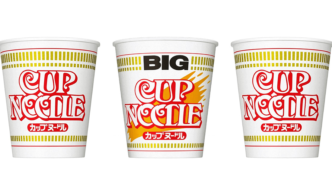 Cup noodle lid has a new shape W tab