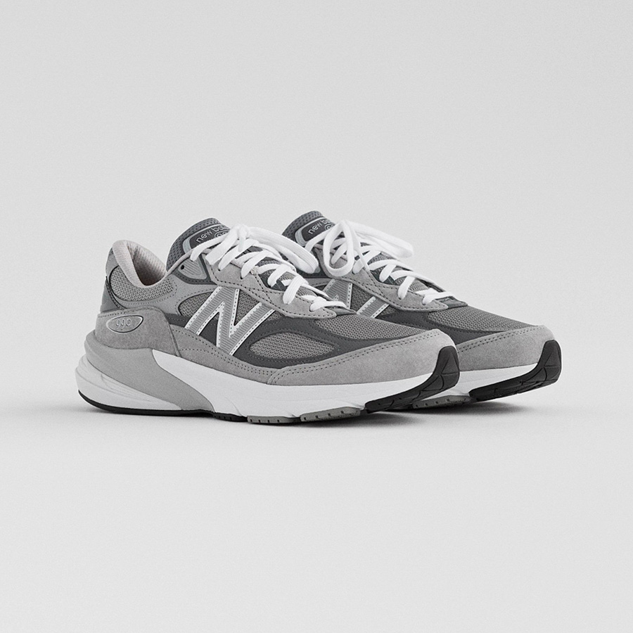 It's time for simple is best part3 New Balance 990v6