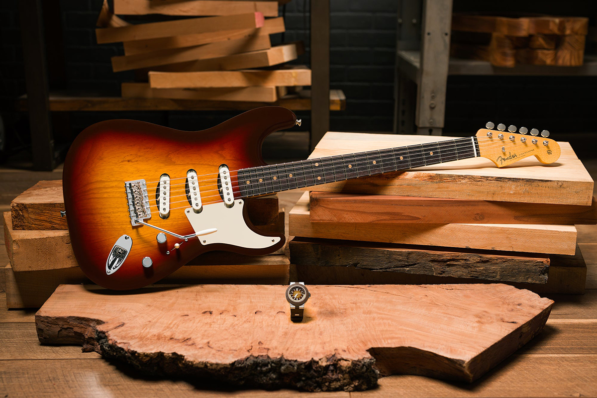 BVLGARI Aluminium GMT x Fender® Limited Edition & Fender® Custom Shop Limited Edition Bvlgari Stratocaster®