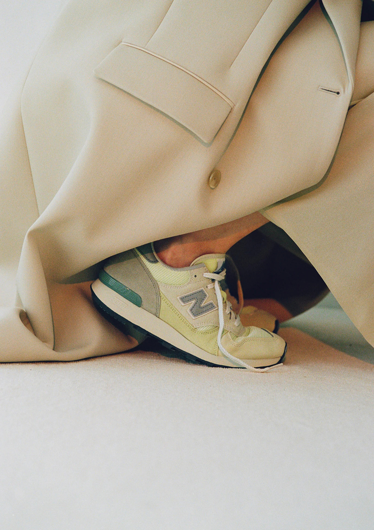 AURALEE x New Balance 475 2025 Spring Summer