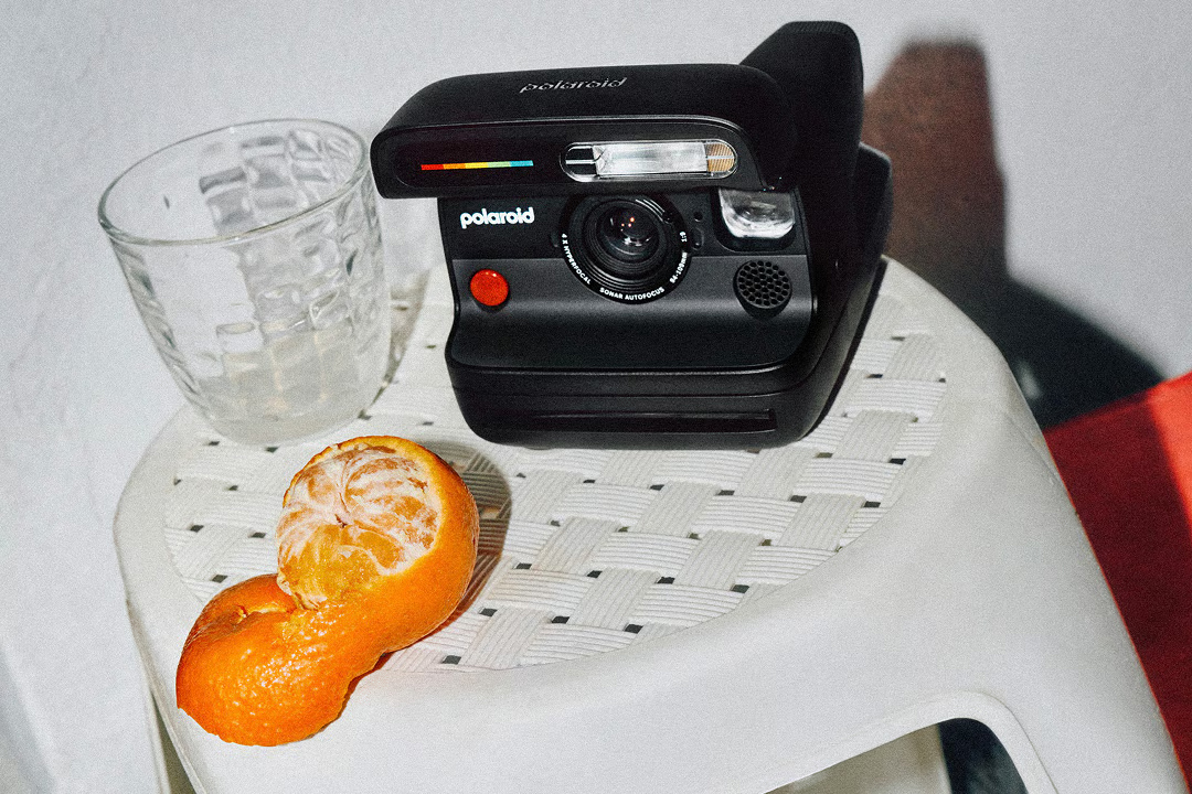 Polaroid Flip