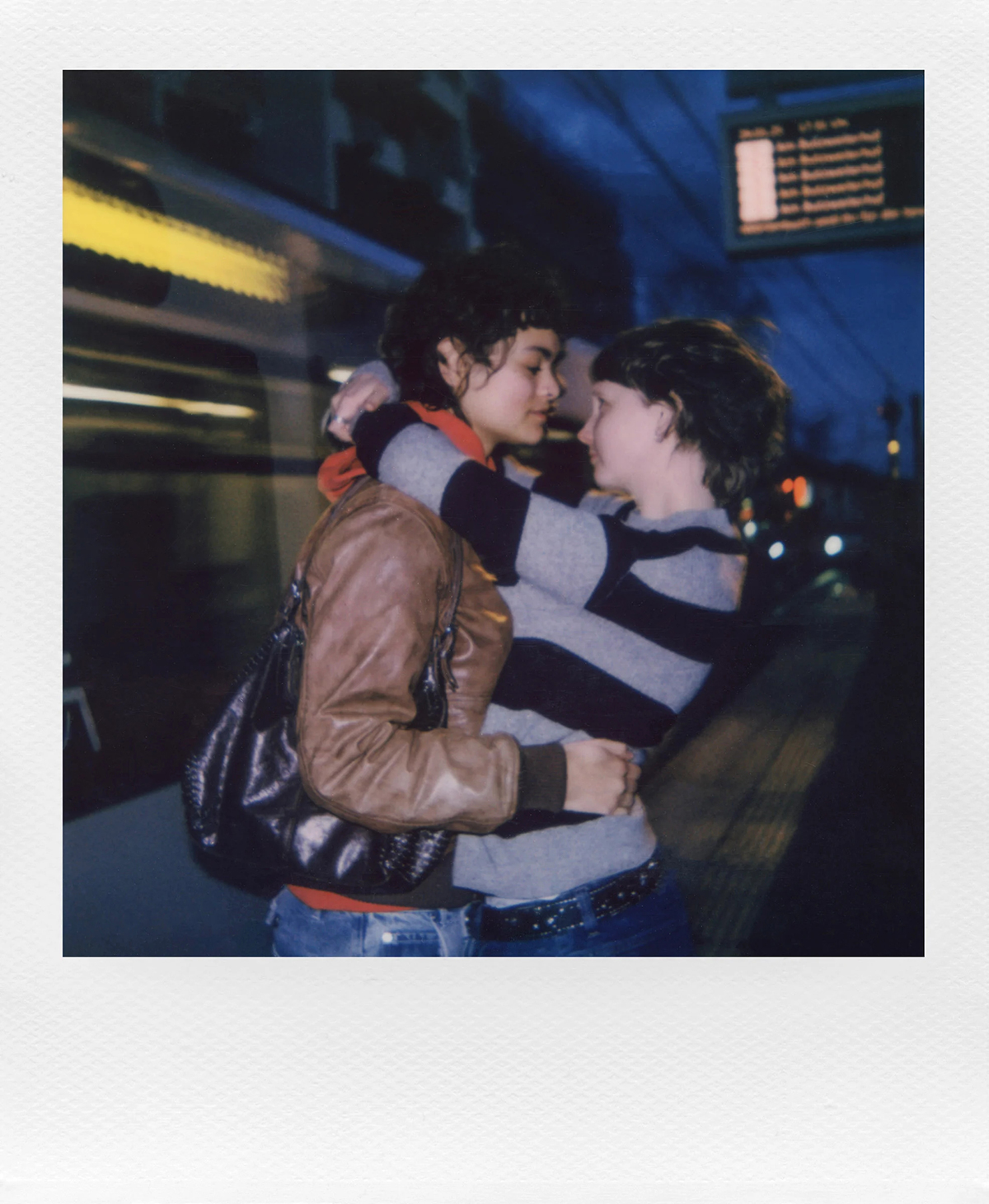 Polaroid Flip