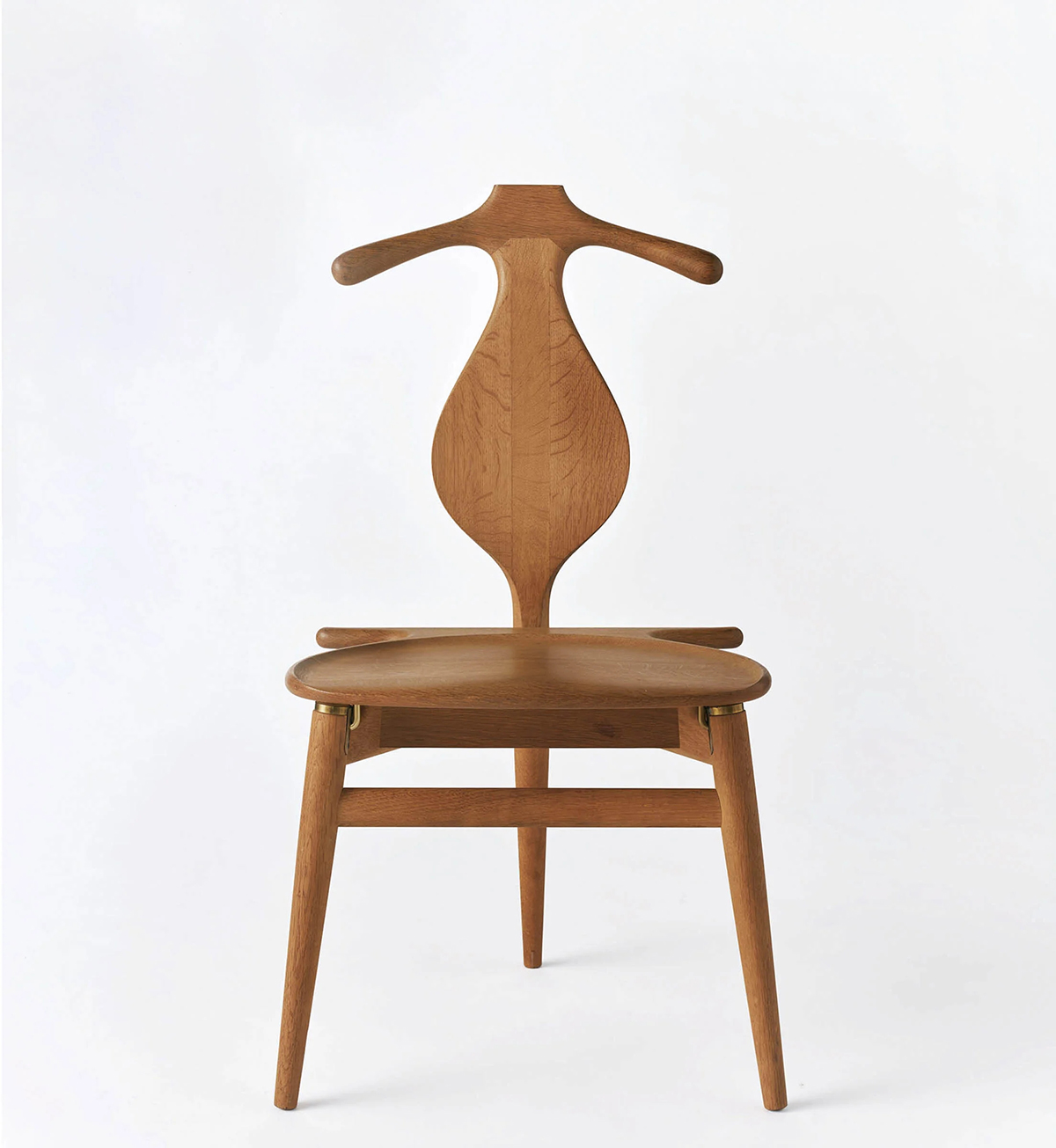 Hans Jørgensen Wegner Exhibition Oda Collection