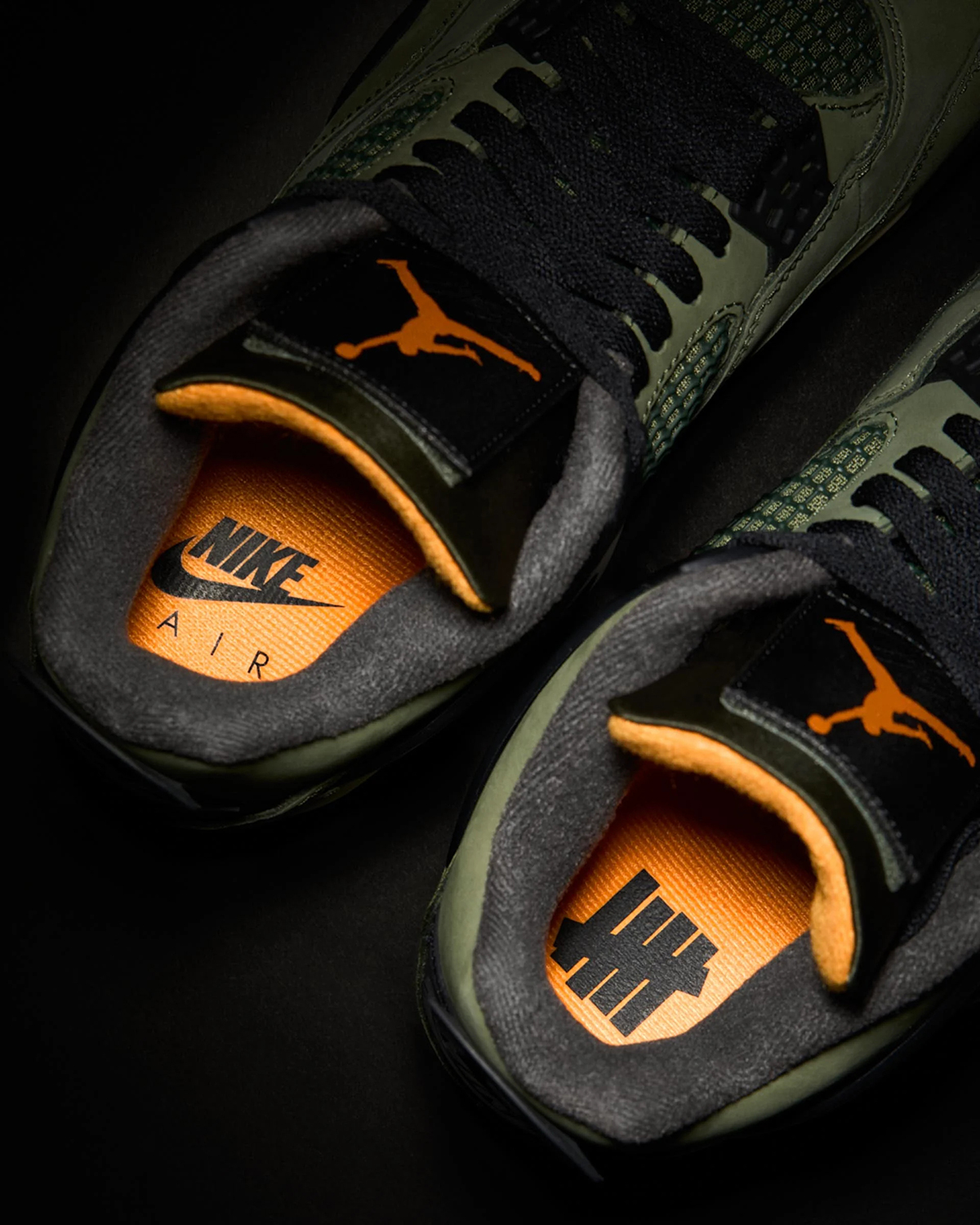 JORDAN BRAND x UNDEFEATED Air Jordan 4 x UNDEFEATED