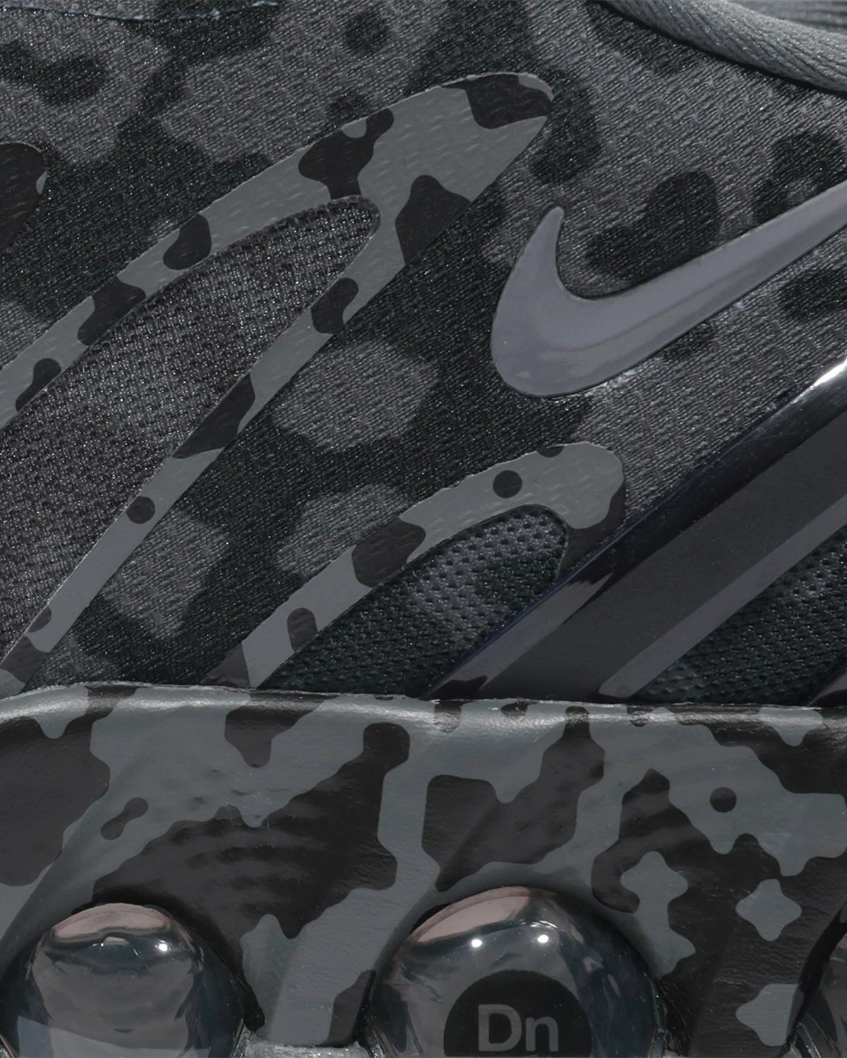C.E x NIKE AIR MAX DN8 SP