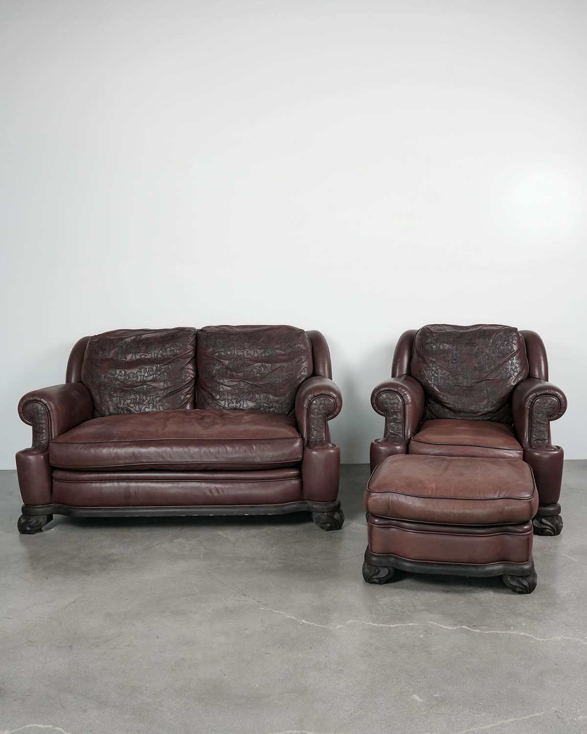 CHROME HEARTS Brown Leather & Ebony Wood Cross Patch Sofa Brown Leather Cross Patch Lounge Chair & Ottoman Set