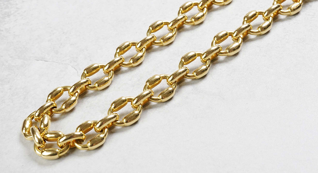 HERMÈS Brick Necklace Yellow Gold