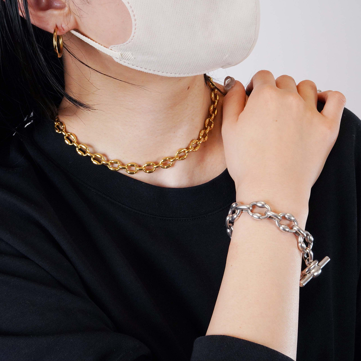 HERMÈS Brick Necklace Yellow Gold