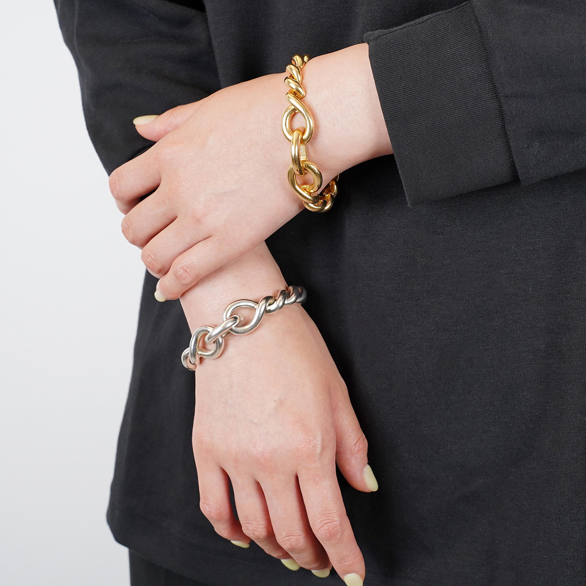 HERMÈS Torsade Bracelet MM Yellow Gold