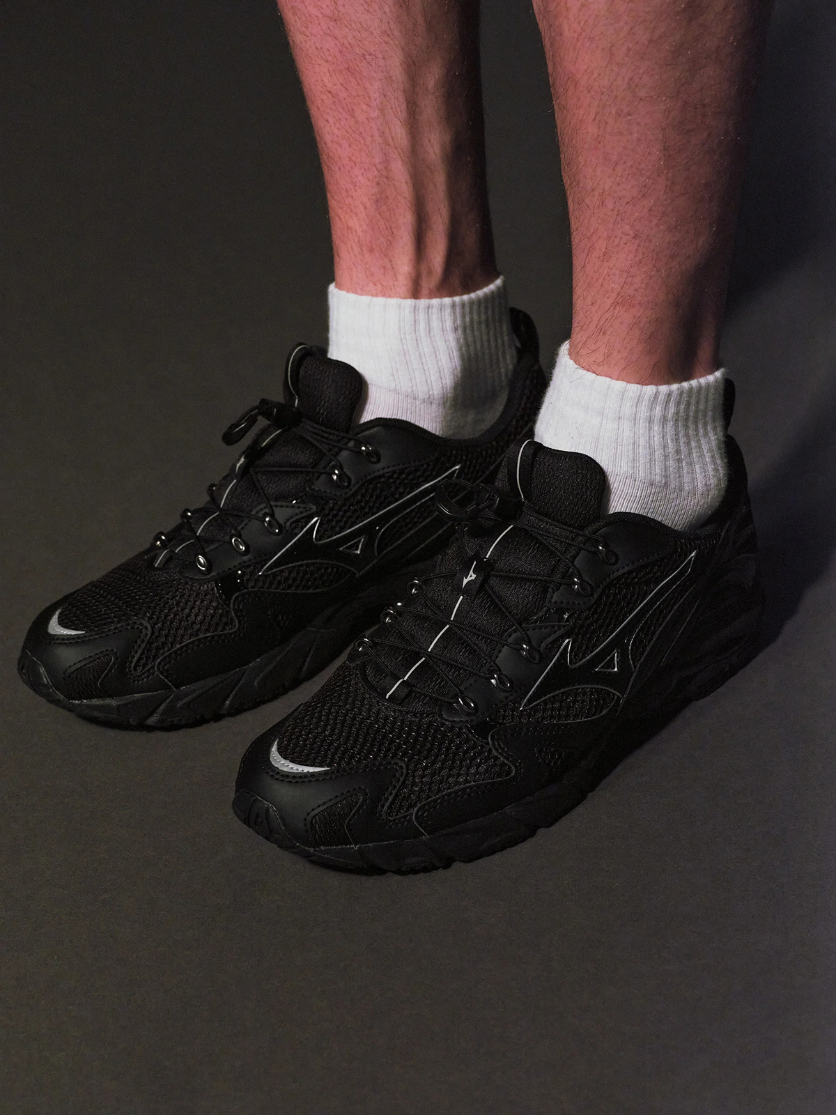 MIZUNO x SLY WAVE RIDER 10 SLY