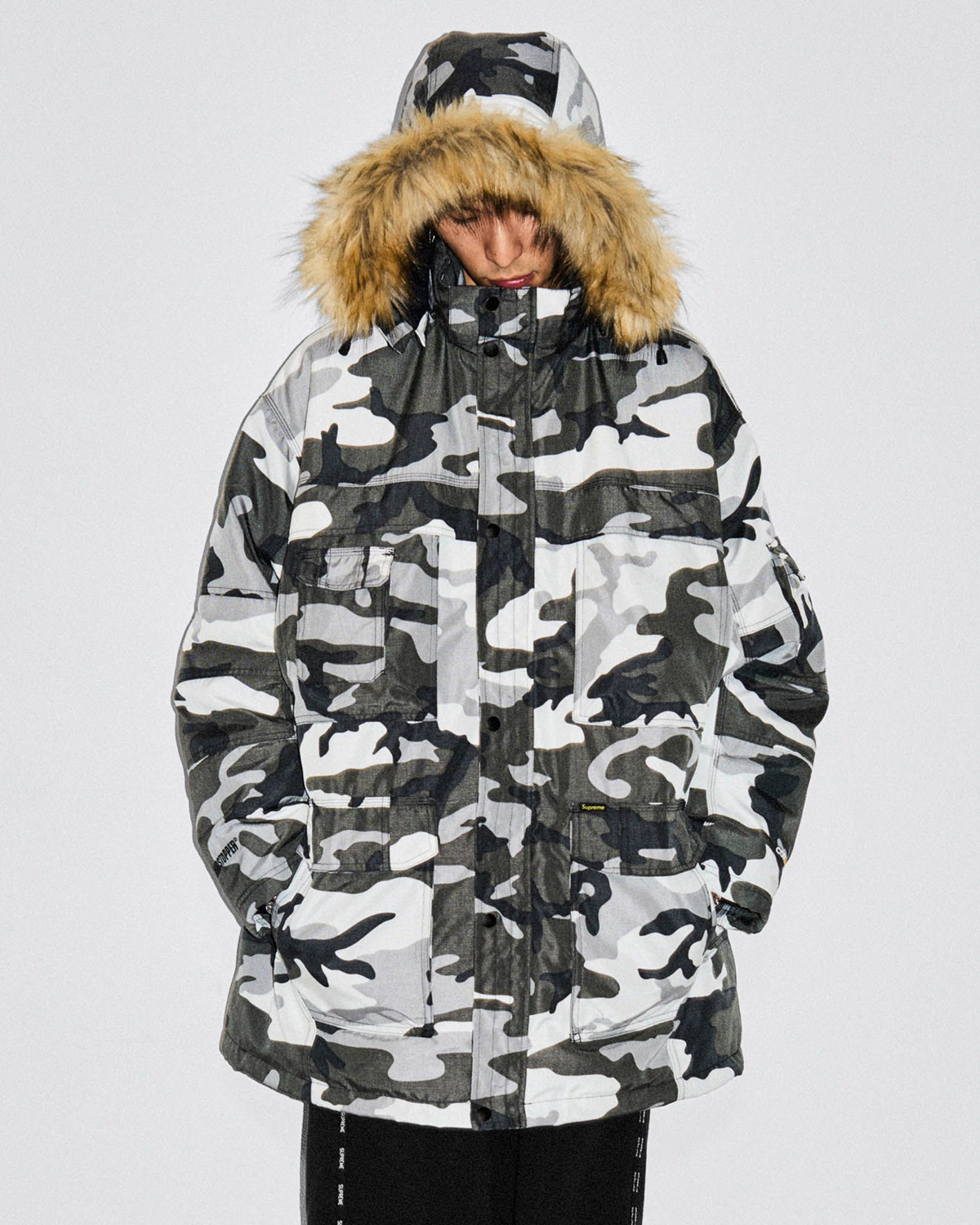 Supreme 2025 Fall Winter LOOKBOOK