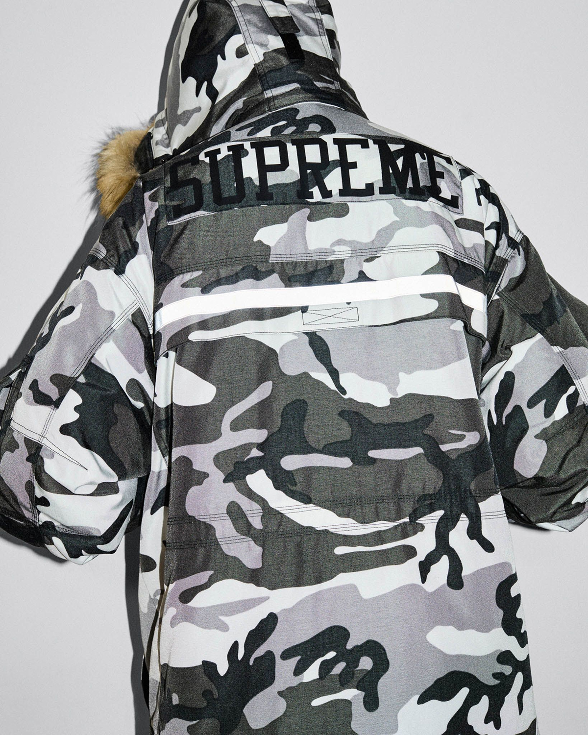 Supreme 2025 Fall Winter LOOKBOOK