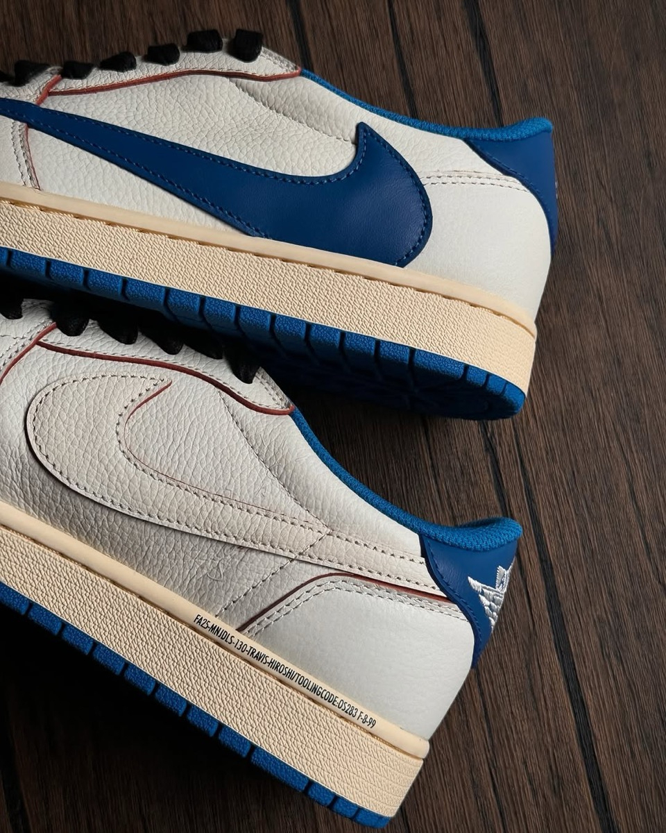 Travis Scott x Nike x fragment design Air Jordan 1 Low OG SP “Sail_Military Blue”