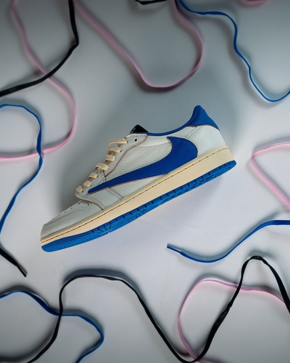 Travis Scott x Nike x fragment design Air Jordan 1 Low OG SP “Sail_Military Blue”