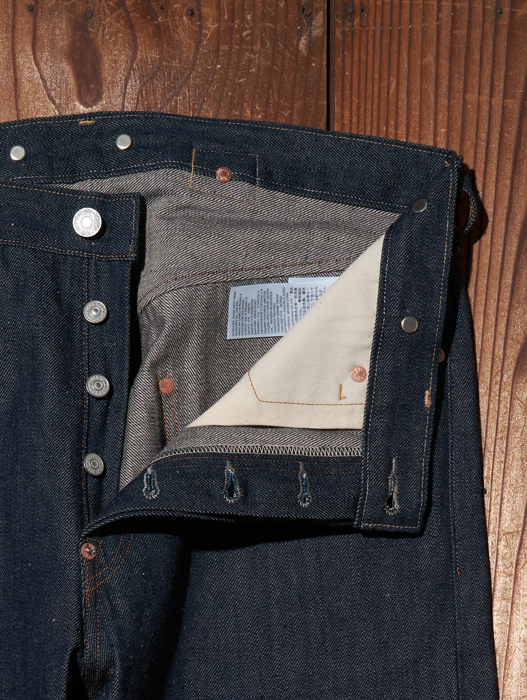 LEVI'S® VINTAGE CLOTHING 1922 501XX Dark Indigo Rigid