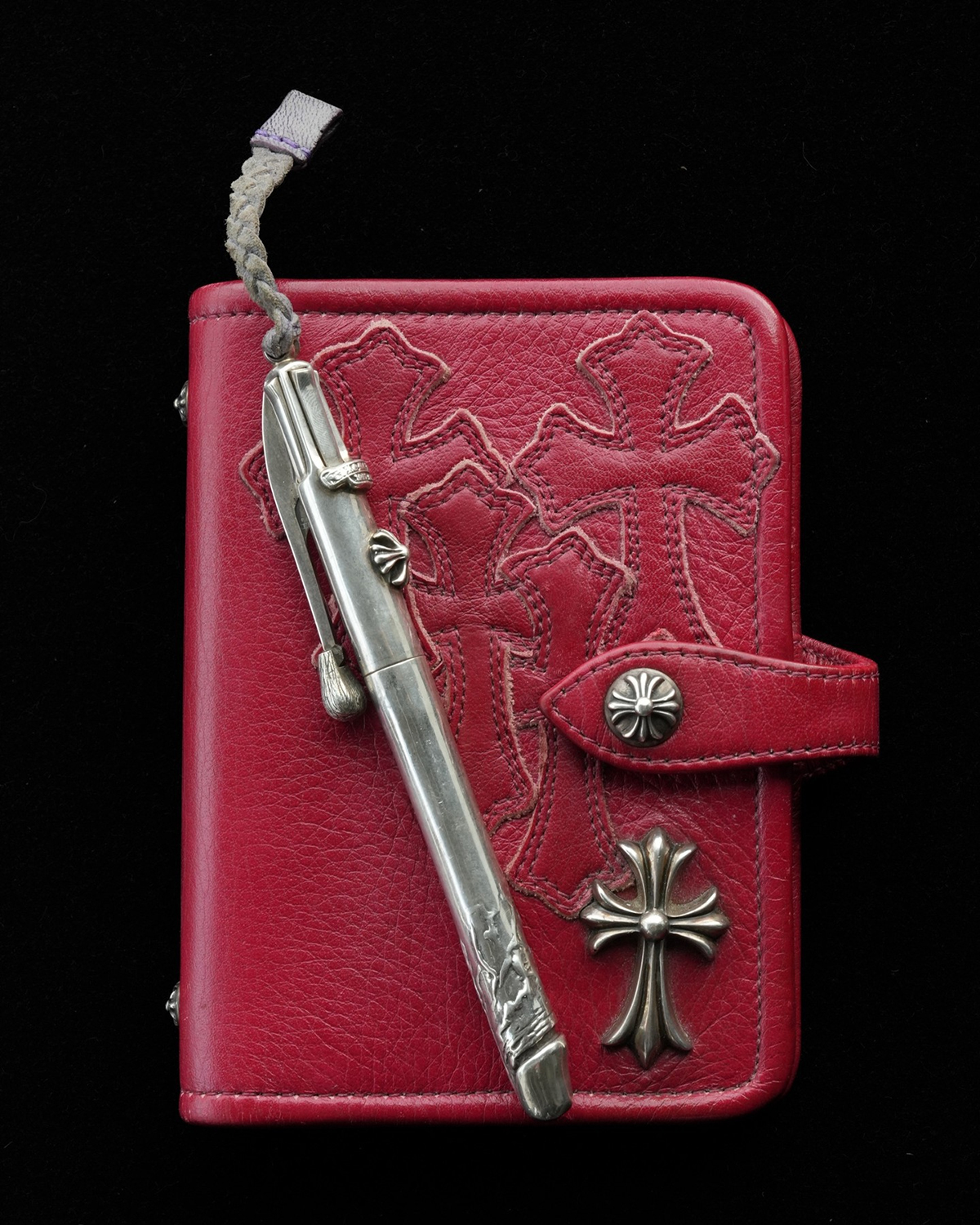 CHROME HEARTS Cross Patch Red Leather Planner and Pennis Pen