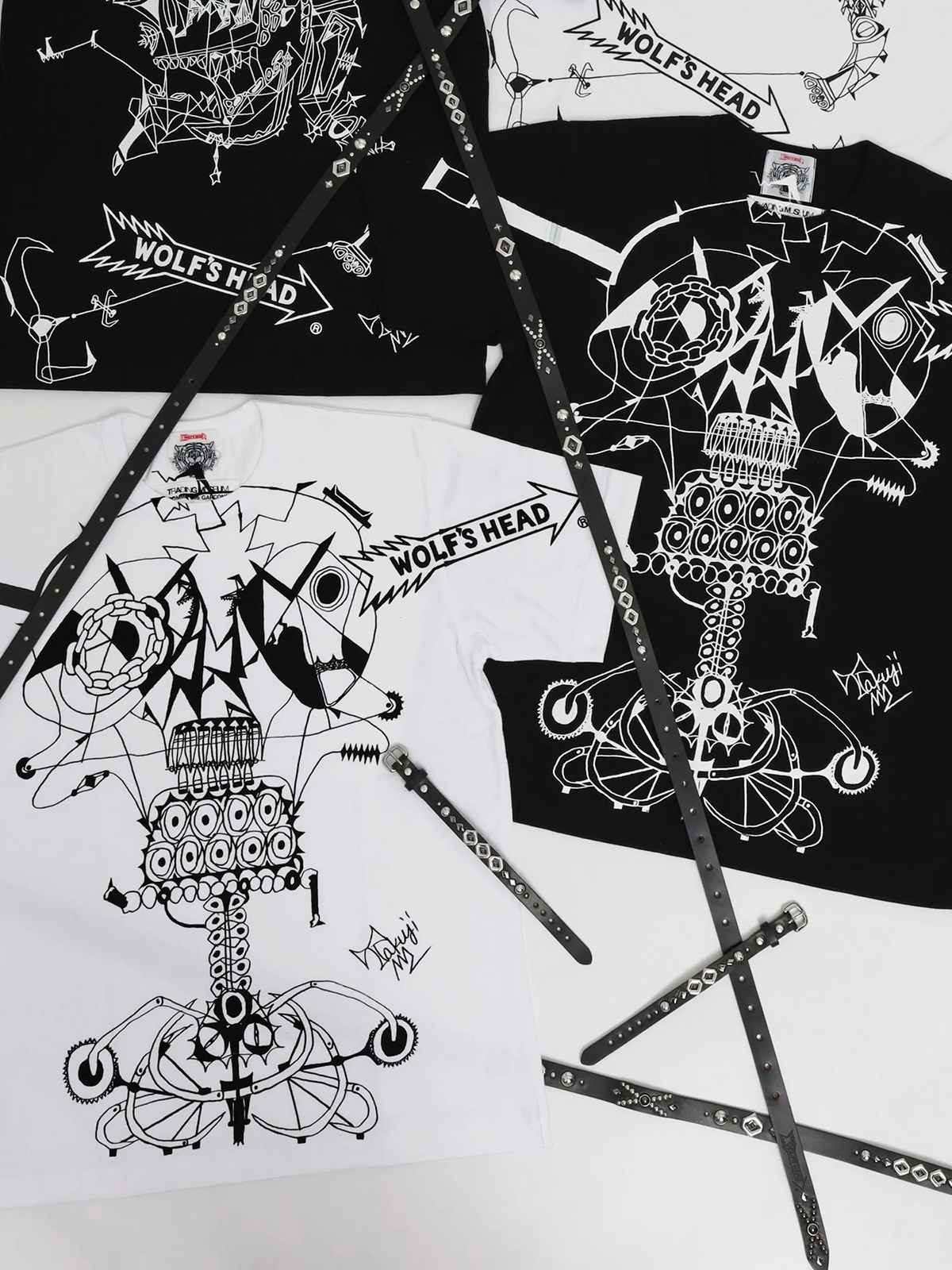 TRADING MUSEUM COMME des GARÇONS x WOLF'S HEAD Capsule Collection