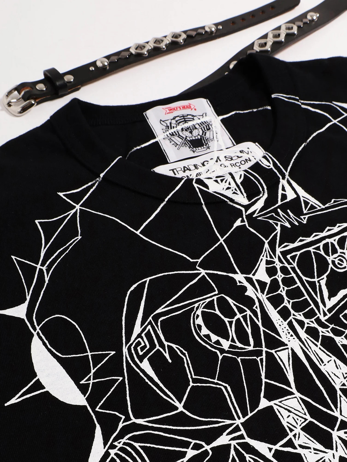 TRADING MUSEUM COMME des GARÇONS x WOLF'S HEAD Capsule Collection