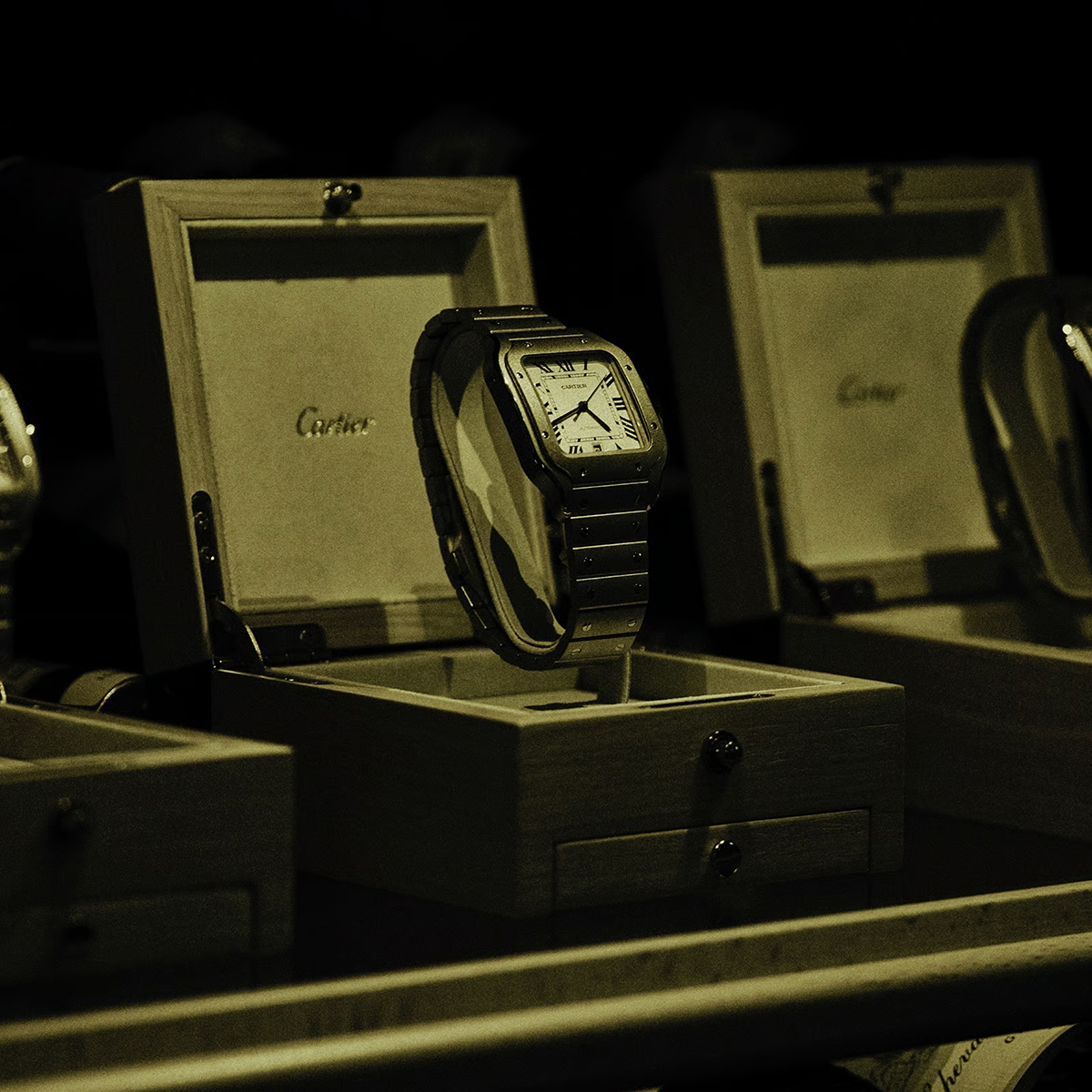 Cartier NOT ROUND, BUT SANTOS Campaign