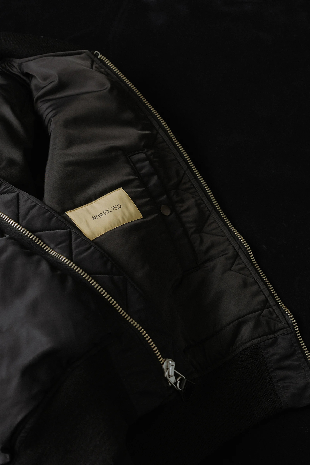 BIOTOP x AVIREX7522 MA-I