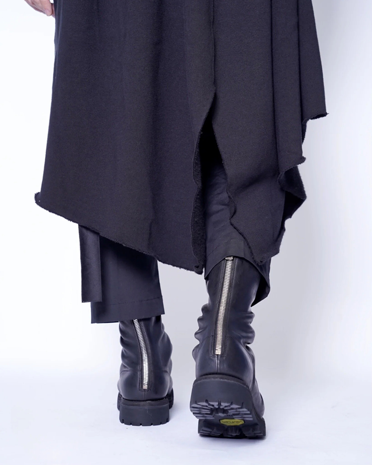 GUIDI 788V BACK ZIP HI-BOOTS HORSE FULL GRAIN with VIBRAM SOLE