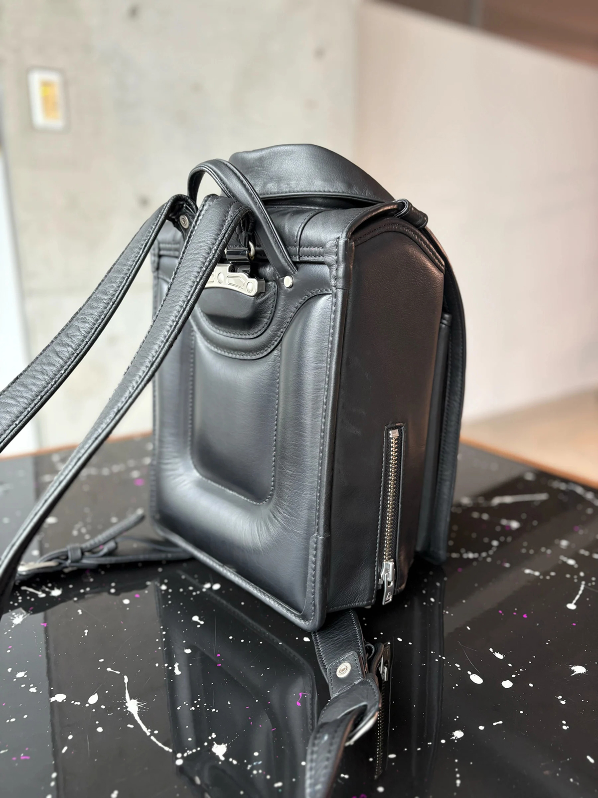 A LEATHER x TSUCHIYA KABAN Rider's School Bag ROUNDRIDER