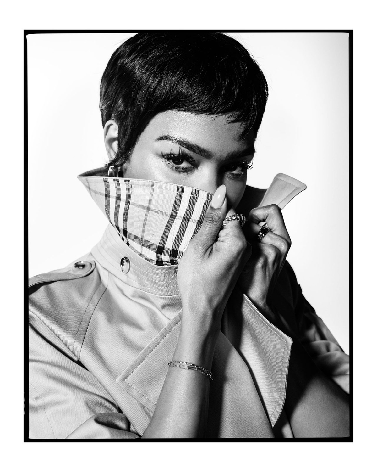 BURBERRY The Trench, Portraits of an Icon Campaign