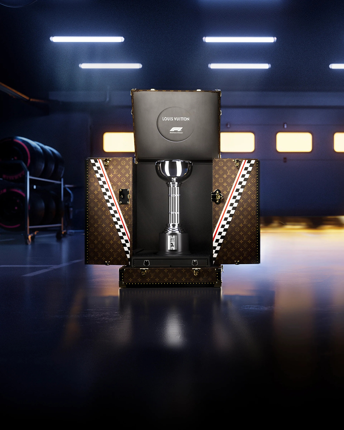 LOUIS VUITTON Trophy Trunk 2026 Formula 1 Japanese GP