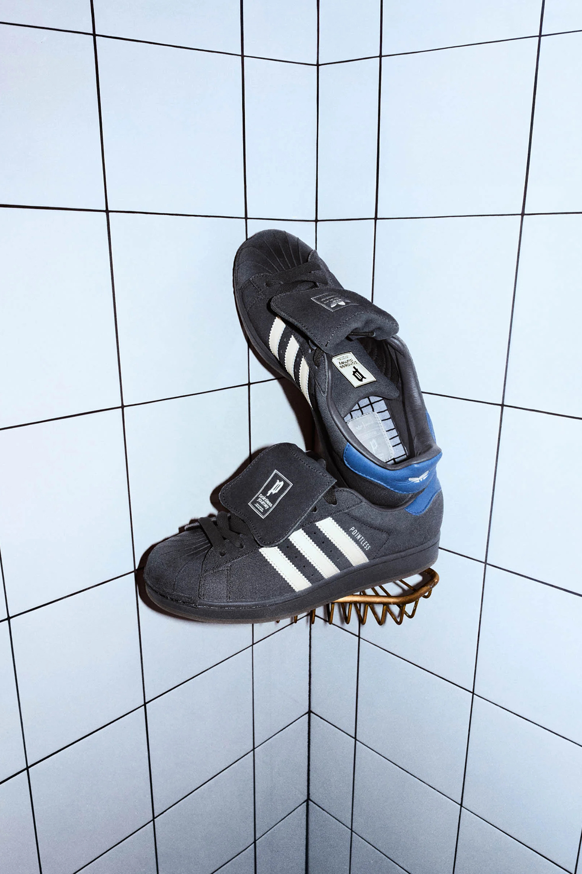 POINTLESS JOURNEY x atmos x adidas Originals SUPERSTAR II atmos DAIKI TSUNETA POINTLESS JOURNEY