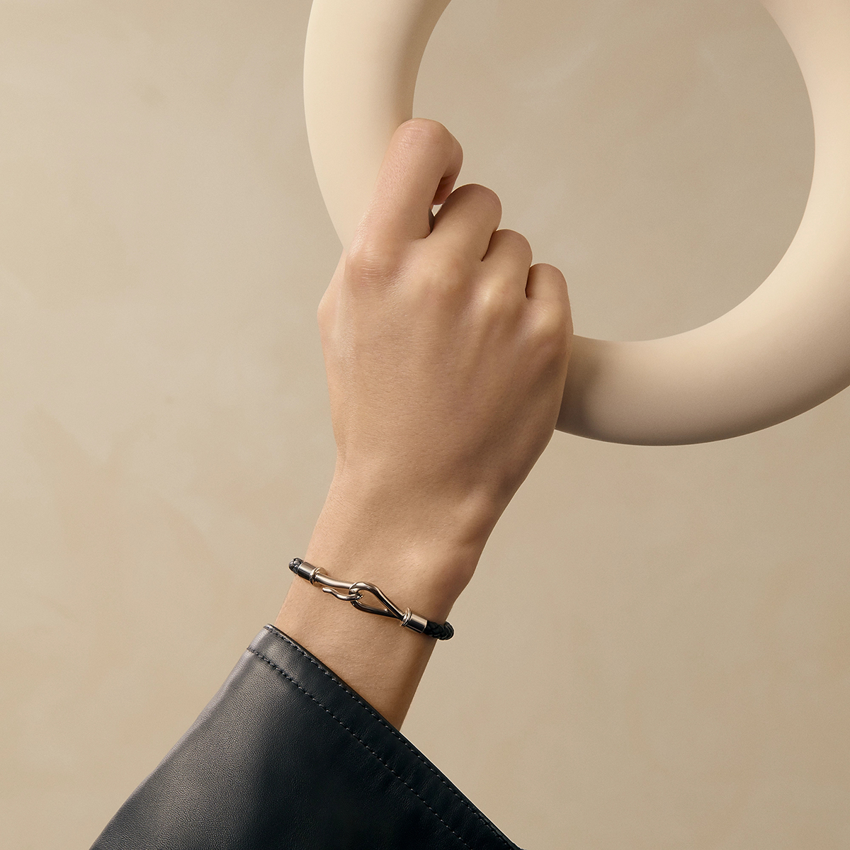 HERMES ブラック ブラック レザー ブレスレット ジャンボ エルメス HERMES 極美品 ジャンボ ブレスレット レザー アクセサリー