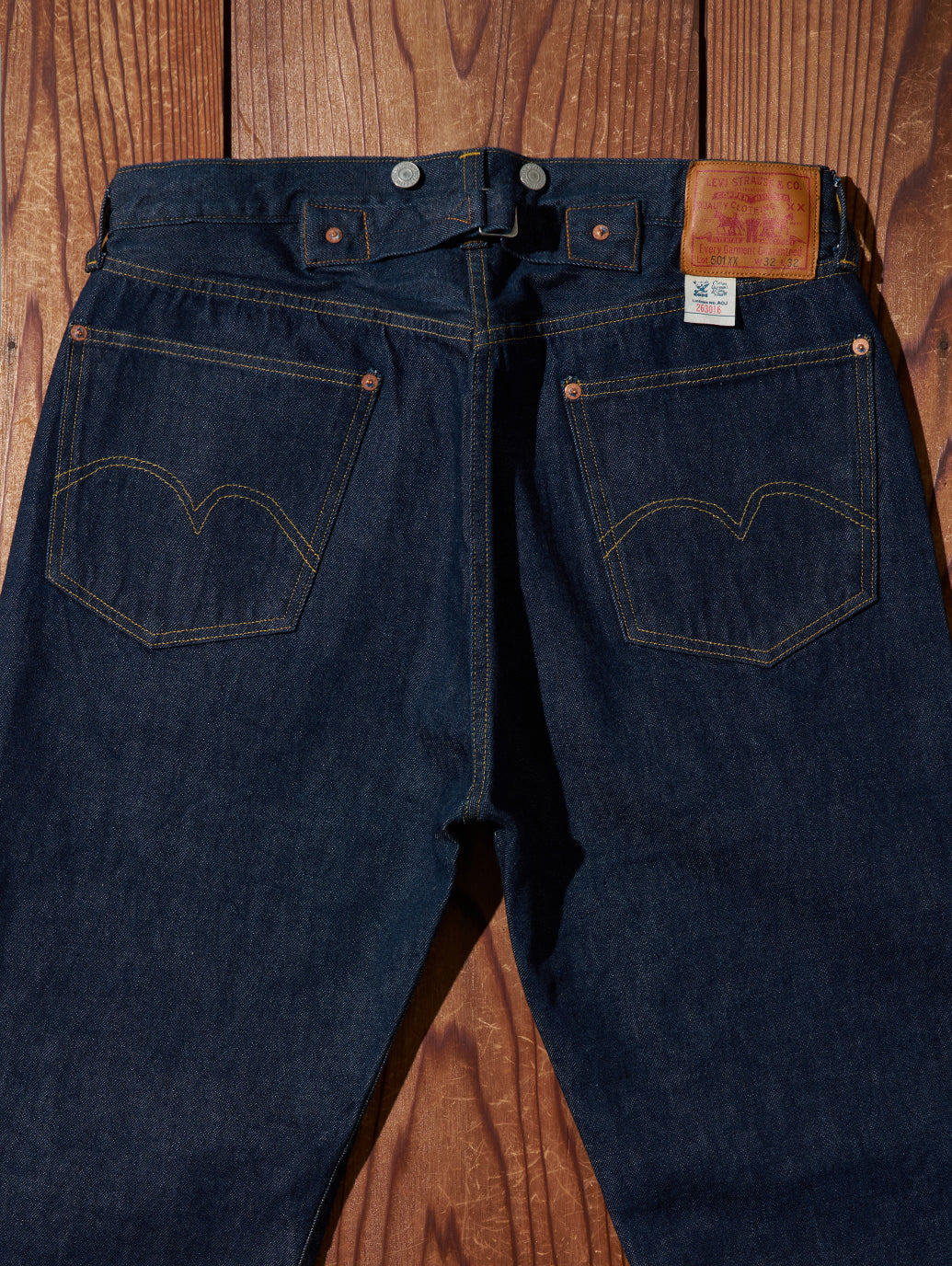 LEVI'S® VINTAGE CLOTHING 1933 501XX Dark Indigo