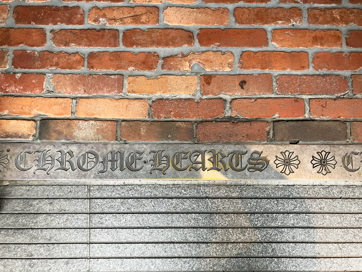 CHROME HEARTS OSAKA Close