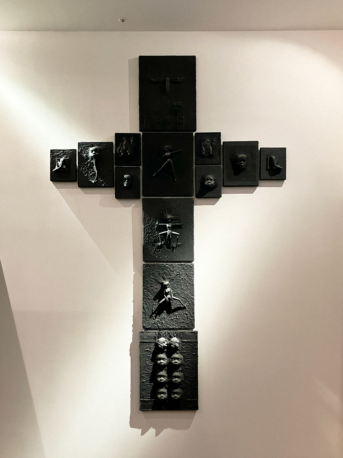 CHROME HEARTS OSAKA Close