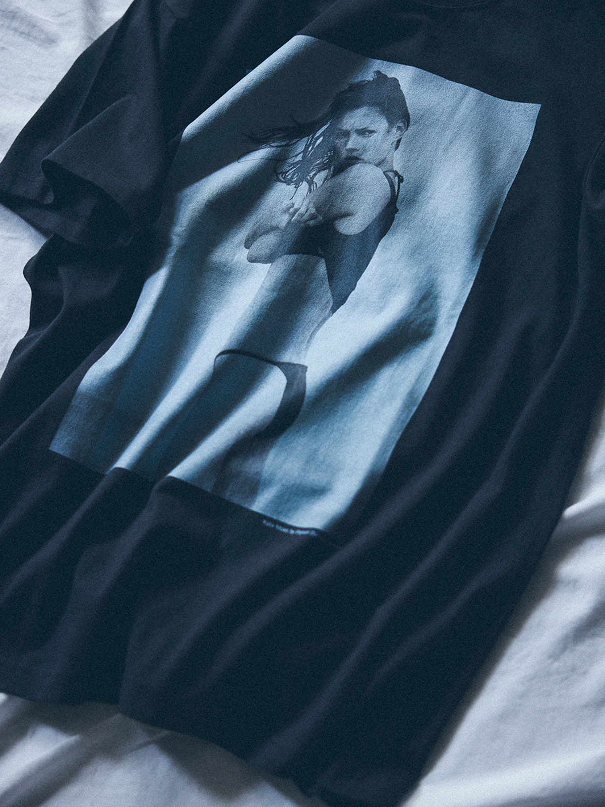BIOTOP Kate Moss Photo T-Shirt Photography by Patrick Demarchelier for Harper’s BAZAAR