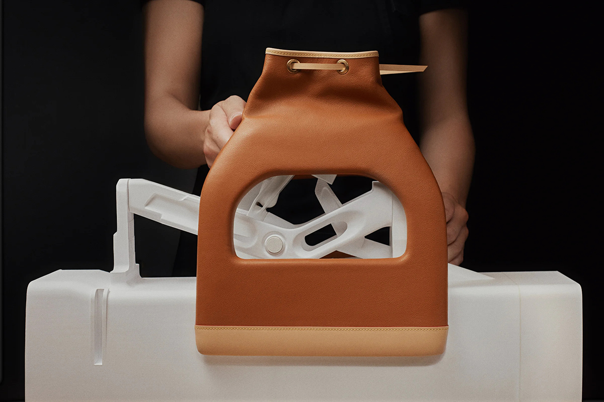 LOUIS VUITTON x SINGER VEHICLE DESIGN