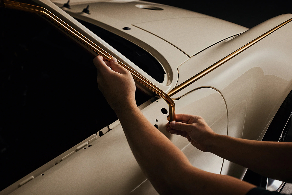 LOUIS VUITTON x SINGER VEHICLE DESIGN