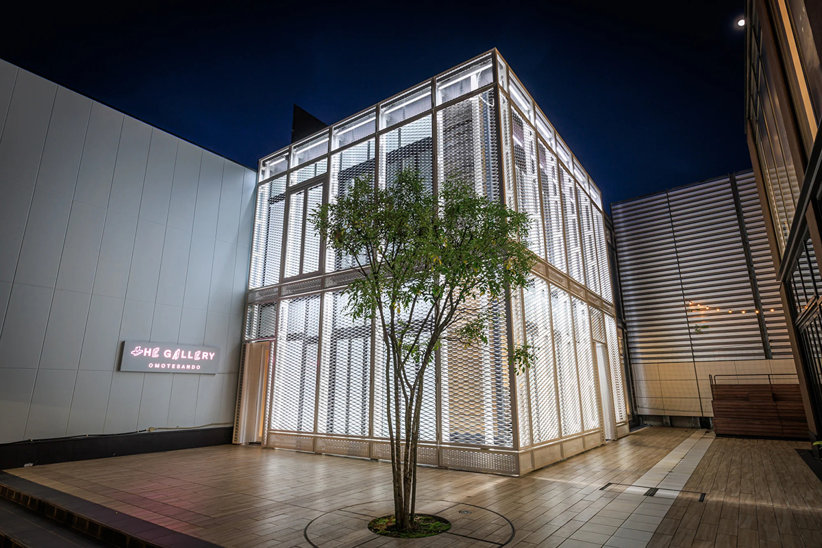 tHE GALLERY OMOTESANDO レザーとモードのゆくえ展