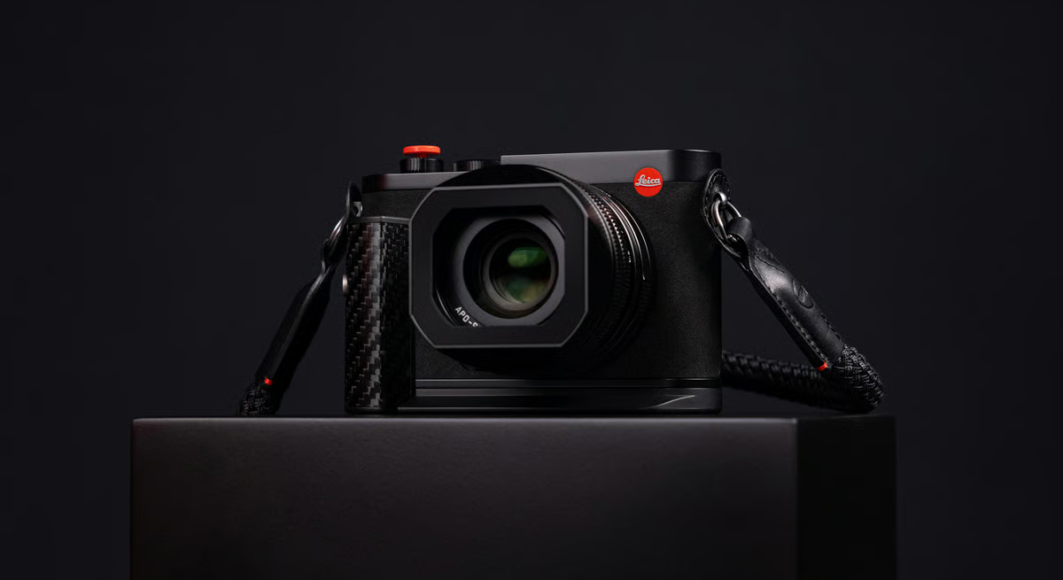 Leica x Formula 1 Q3 43 Formula 1 Edition