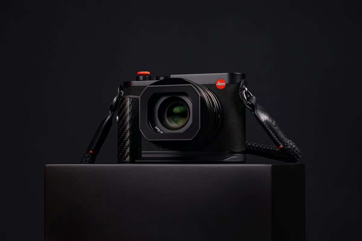 Leica x Formula 1 Q3 43 Formula 1 Edition
